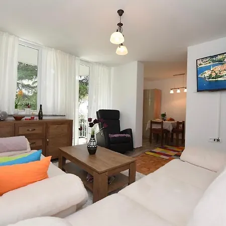 Apartment Apartman Lopez Pintar Porec