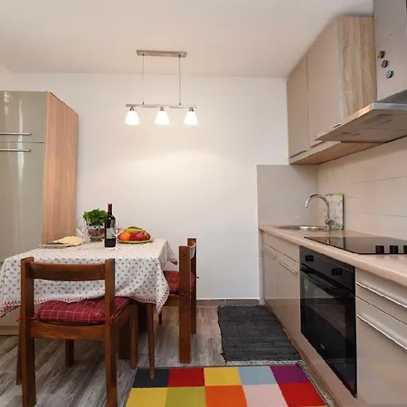 Apartman Lopez Pintar